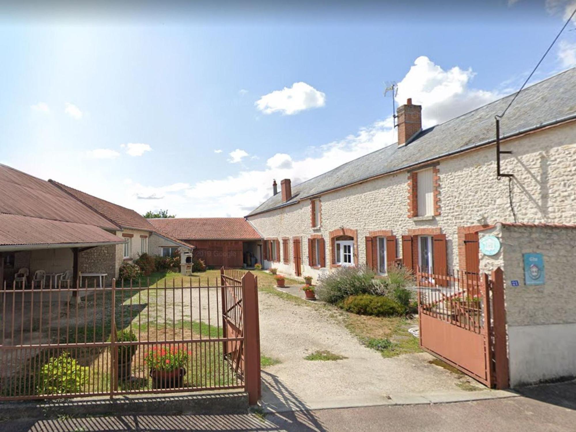 Gîte Sceaux-du-Gâtinais, 4 pièces, 6 personnes - FR-1-590-73 Extérieur photo